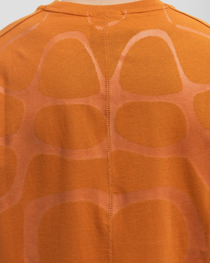 e37b3b_Nike-ISPA-Unisex-Long-Sleeve-T-Shirt_ORANGE_HJ9086-813_img2