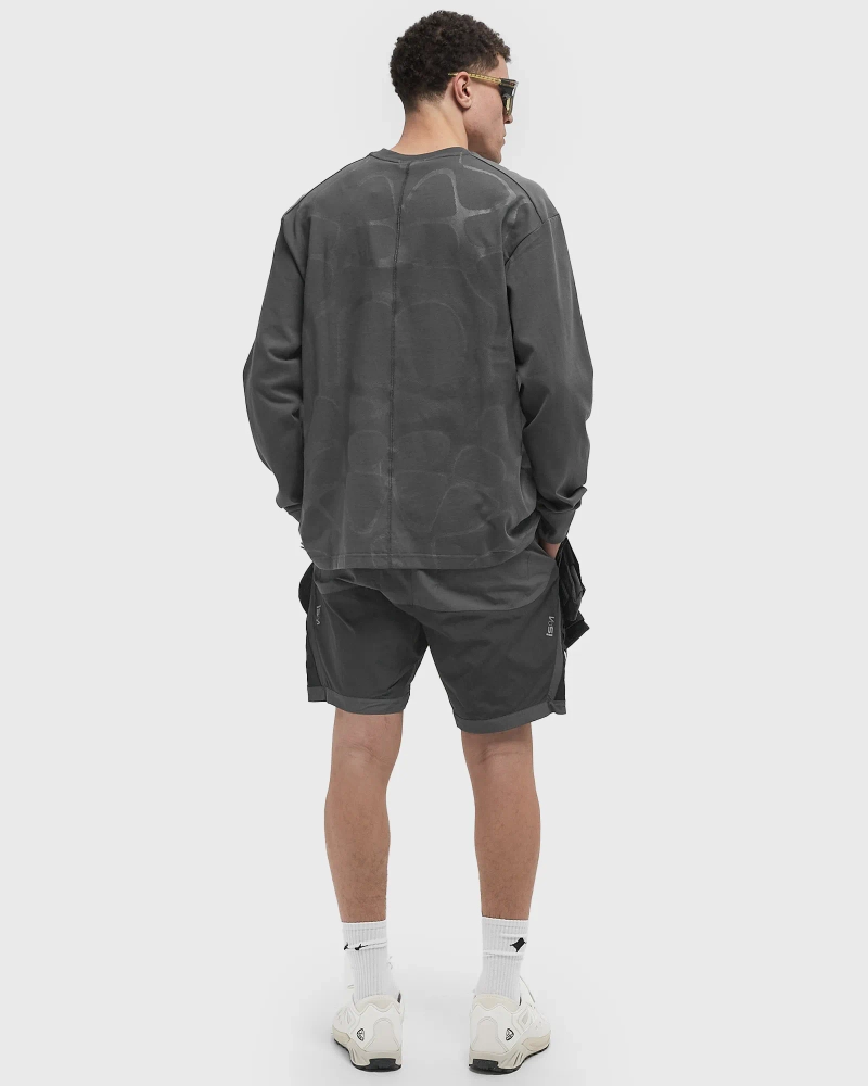 1F1F1F_Nike-ISPA-Unisex-Long-Sleeve-T-Shirt_IRON-GREY_HJ9086-010_img3