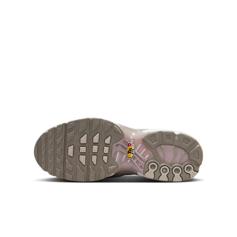 615954_Nike-Air-Max-Plus-GS_ENIGMA-STONE_CD0609-035_img1