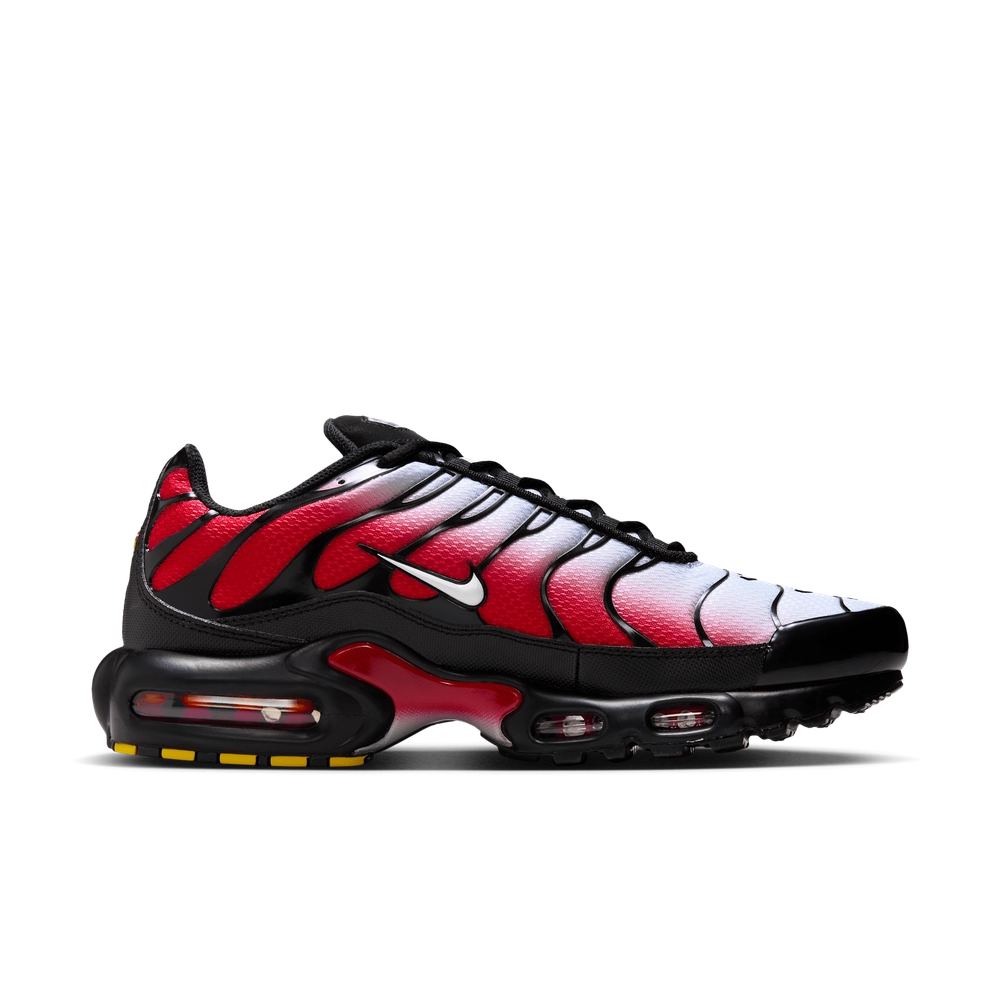 900312_Nike-Air-Max-Plus_PURE-PLATINUM-UNIVERSITY-RED_DM0032-017_img2