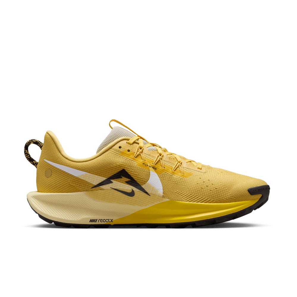 DABB68_Nike-Pegasus-Trail-5_SATURN-GOLD_DV3864-700_img2