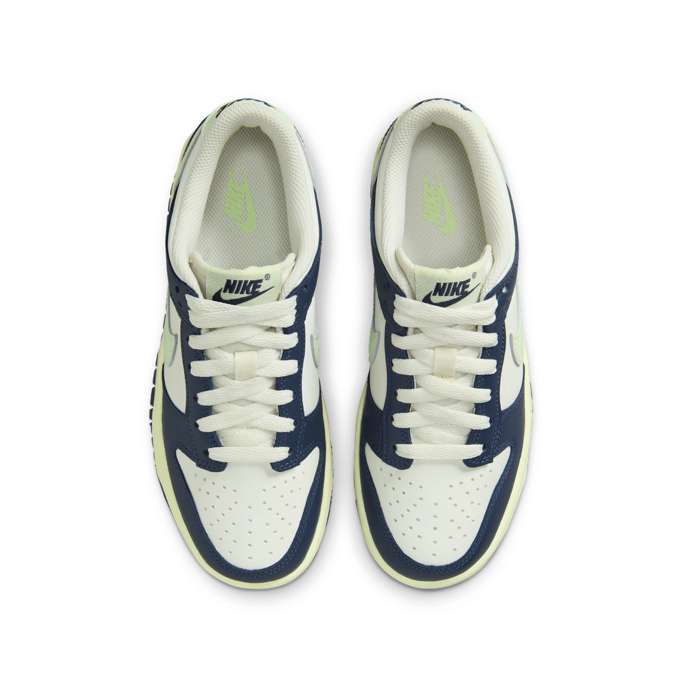 D5DEB8_Nike-Dunk-Low-GS_MIDNIGHT-NAVY-VOLT-TINT_FB9109-127_img3