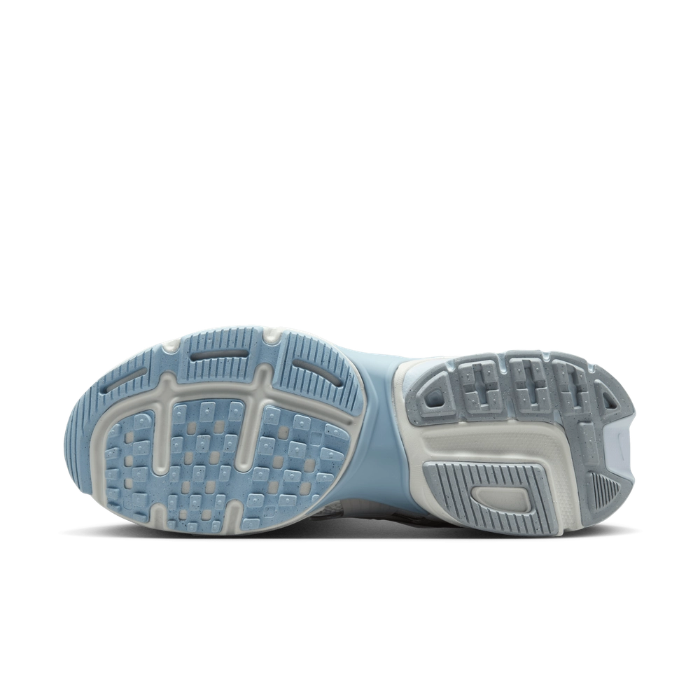 92A1AC_Nike-V2K-Run-WMNS_PLATINUM-TINT_FD0736-009_img1