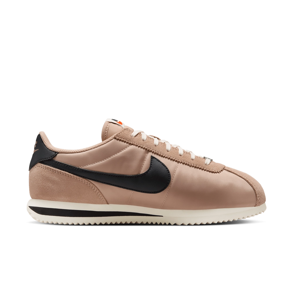 997360_Nike-Cortez-WMNS_DESERT-SAIL_IF1764-200_img2