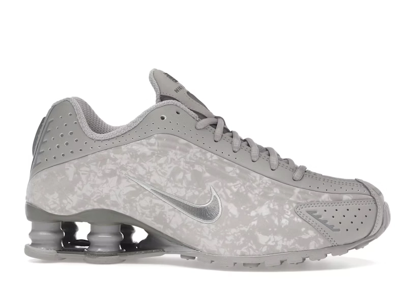 NIKE SHOX R4 フローラル HV0934 Nike Shox R4 WMNS 