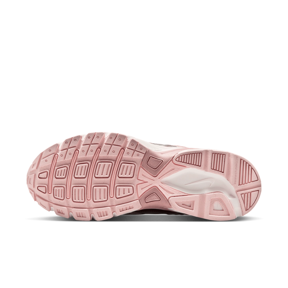 CDAFAA_Nike-Initiator-WMNS_FOSSIL-STONE_IB4339-002_img1