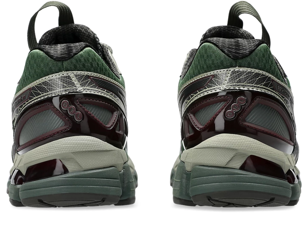 ABAE8B_Kiko-Kostadinov-x-ASICS-UB10-S-GEL-Kayano-20_MOSS-GUNMETAL_1203A664-300_img3