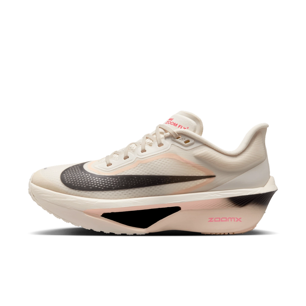 C9AF9D_Nike-Zoom-Fly-6-WMNS_PALE-IVORY-CRIMSON-TINT_FN8455-102_img0