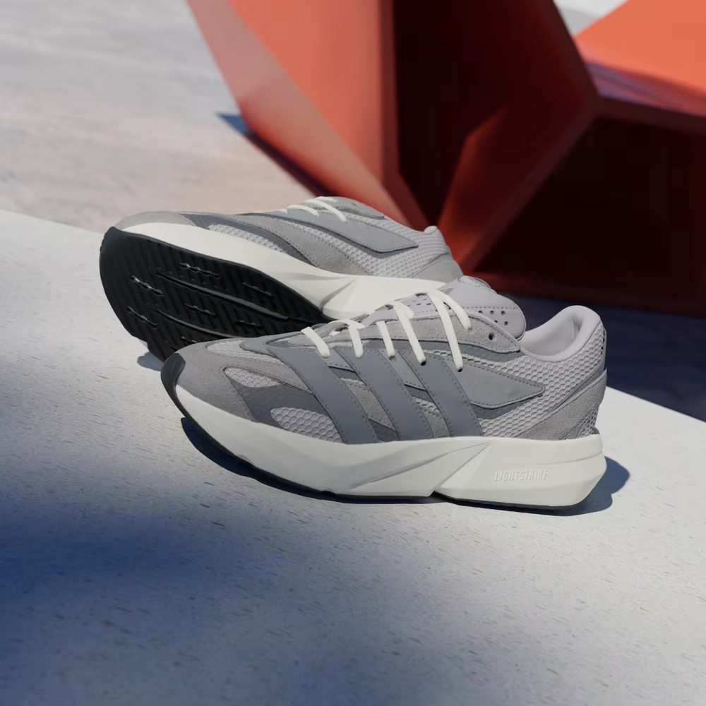 878787_adidas-Lightblaze_GREY-IRON-METALLIC_IH8607_img1