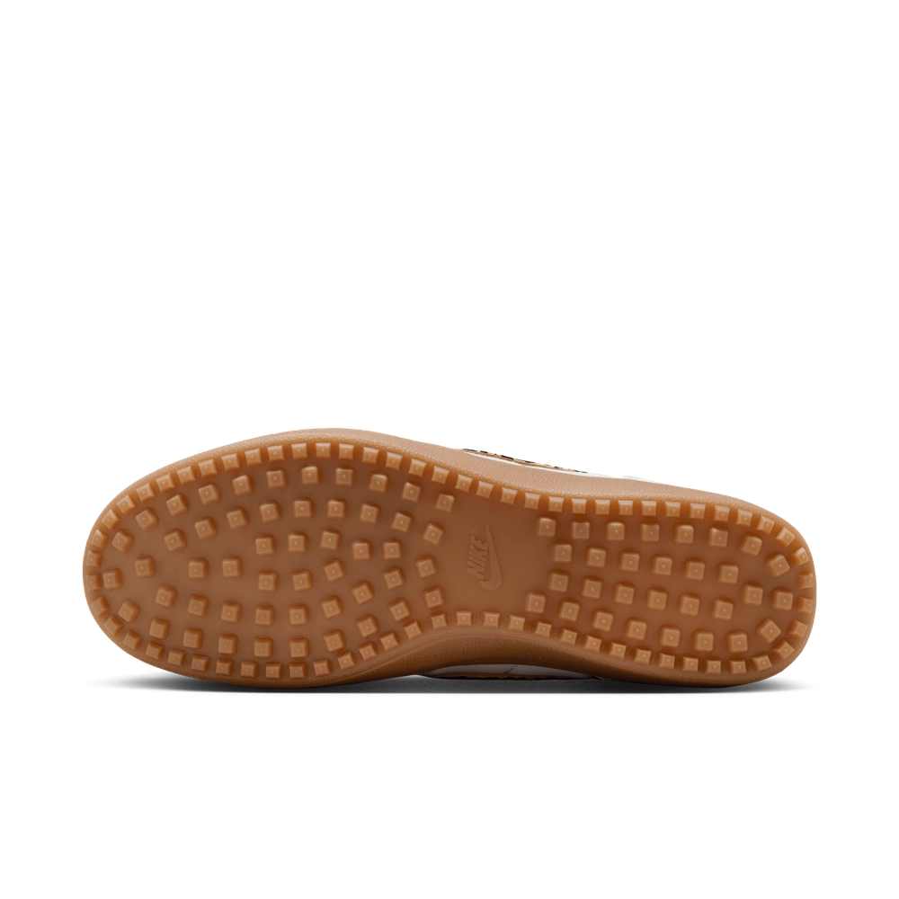 E0E0DD_Nike-Field-General-82-WMNS_LEOPARD-PRINT-WHITE_IF1742-100_img1