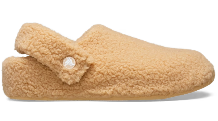 C4B294_Crocs-Classic-Cozzzy-Slipper_WHEAT_209386-209_img0