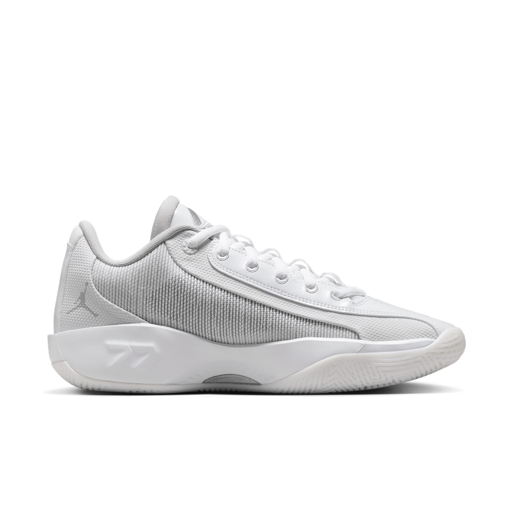 E6E6E6_Jordan-Luka-.77_BACK-TO-SCHOOL_HF0806-100_img2