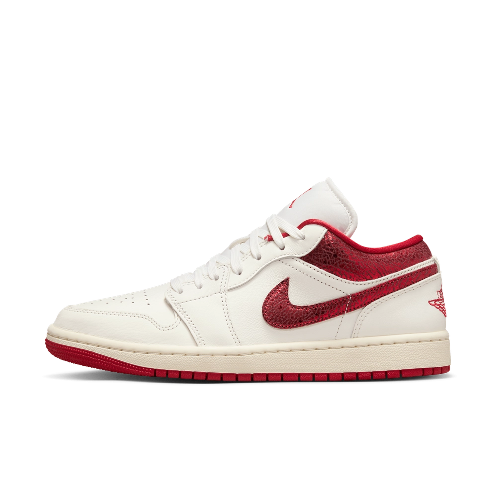 89011D_Air-Jordan-1-Low-WMNS_RUBY_HJ9338-106_img0