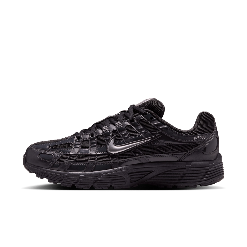 1F1F1F_Nike-P-6000_Off-Noir-Metallic-Silver_IF6137-001_img1
