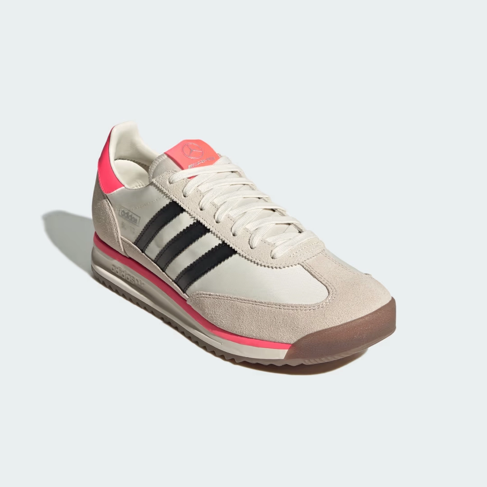 FC5569_Mercedes-x-adidas-SL-72-RS_OFF-WHITE-TURBO_JQ9827_img2