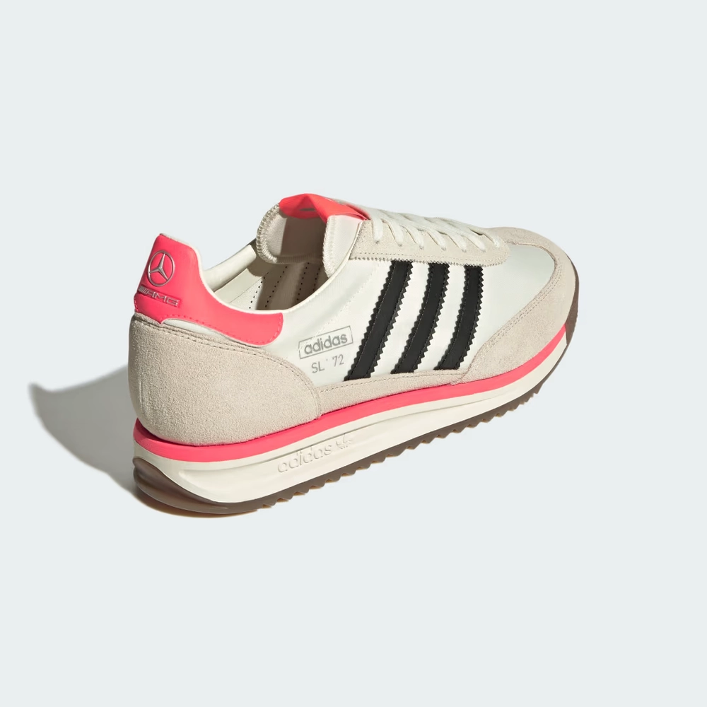 FC5569_Mercedes-x-adidas-SL-72-RS_OFF-WHITE-TURBO_JQ9827_img3