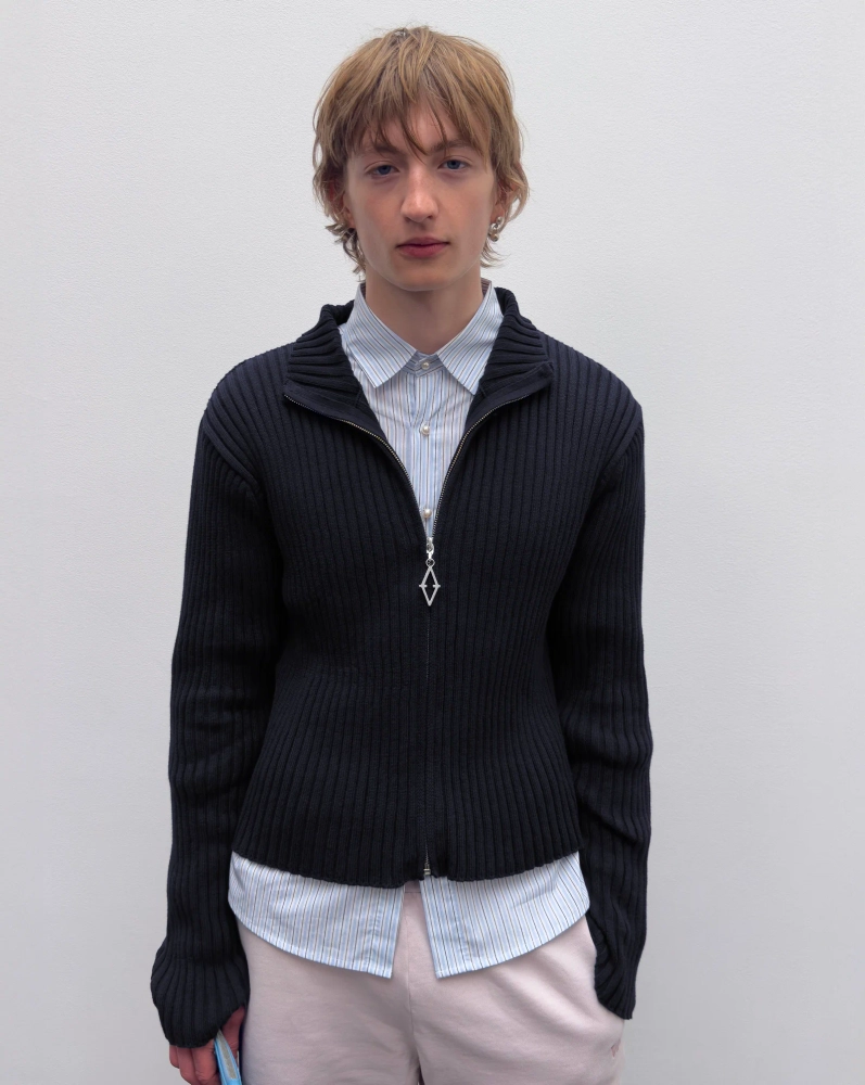 1F1F1F_Vanden-Vests_LE-CAMIONNEUR_le-camionneur_img2