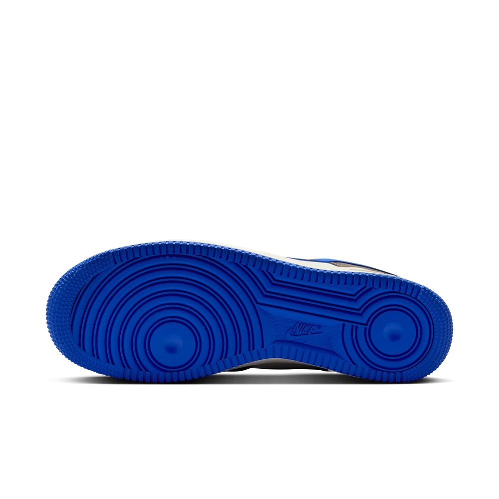 05369C_Nike-Air-Force-1-Low-'07-LV8_CAVE-STONE_FQ8714-200_img1