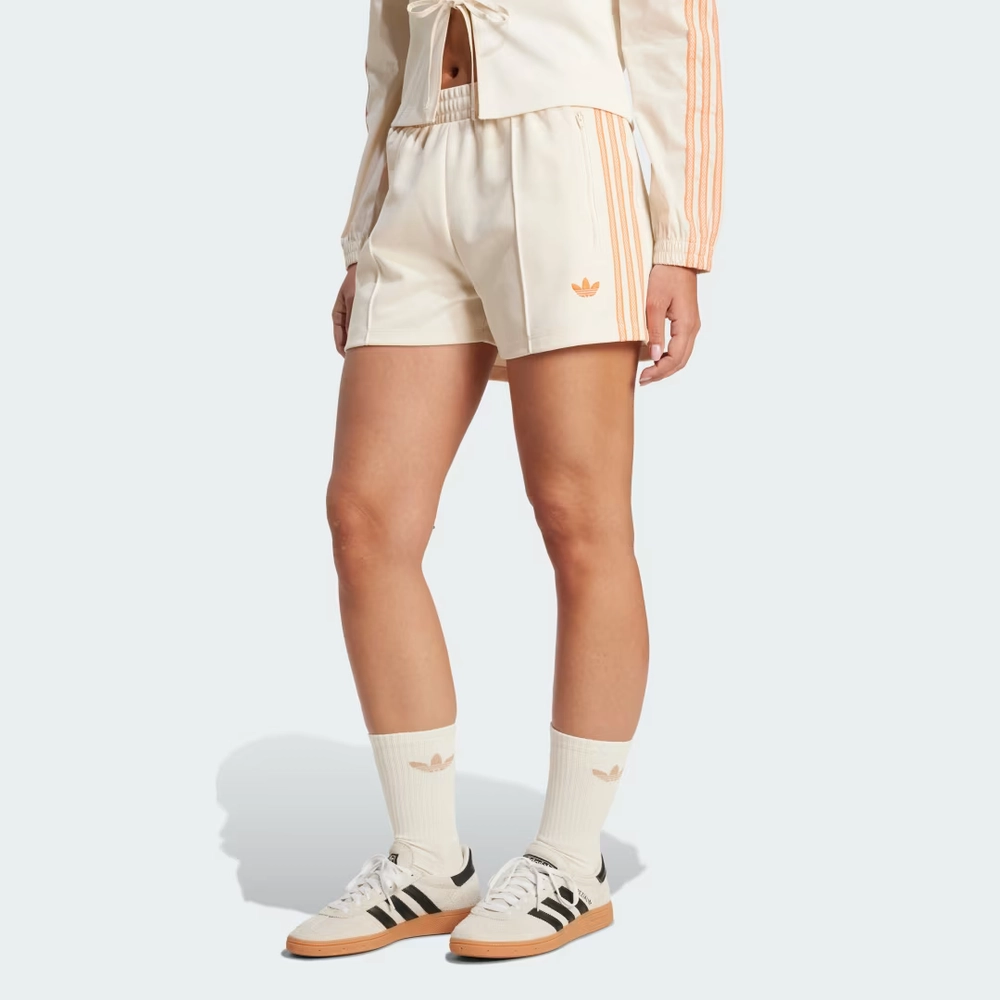 fff4e8_adidas-Summer-Glow-Classic-Short_WONDER-WHITE_KC0681_img2