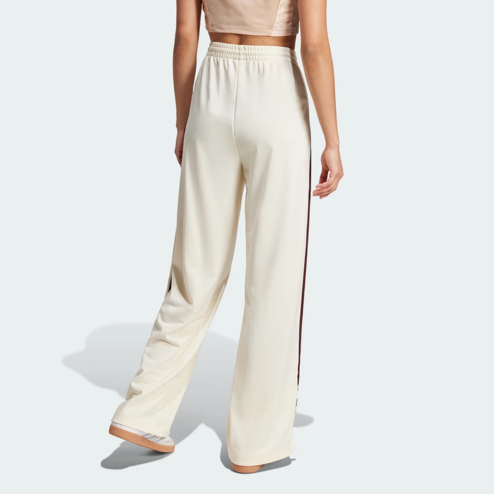 fff5eb_adidas-Adicolor-Classic-Firebird-Loose-Track-Pants_CREAM-WHITE_KA7744_img3