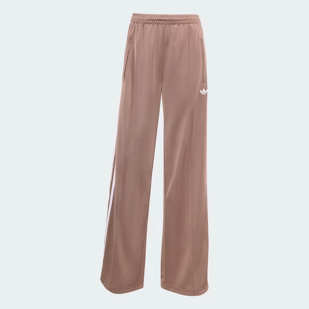 7d522c_adidas-Adicolor-Classic-Firebird-Loose-Track-Pants_TRACE-BROWN_JC8247_img1