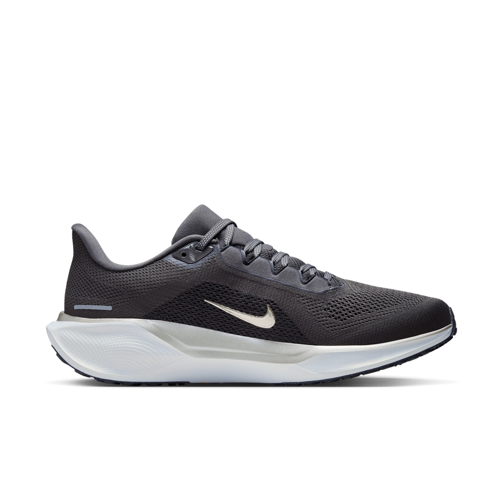 302E30_Nike-Pegasus-41_JAKOB-INGEBRIGTSEN_HQ3040-200_img2