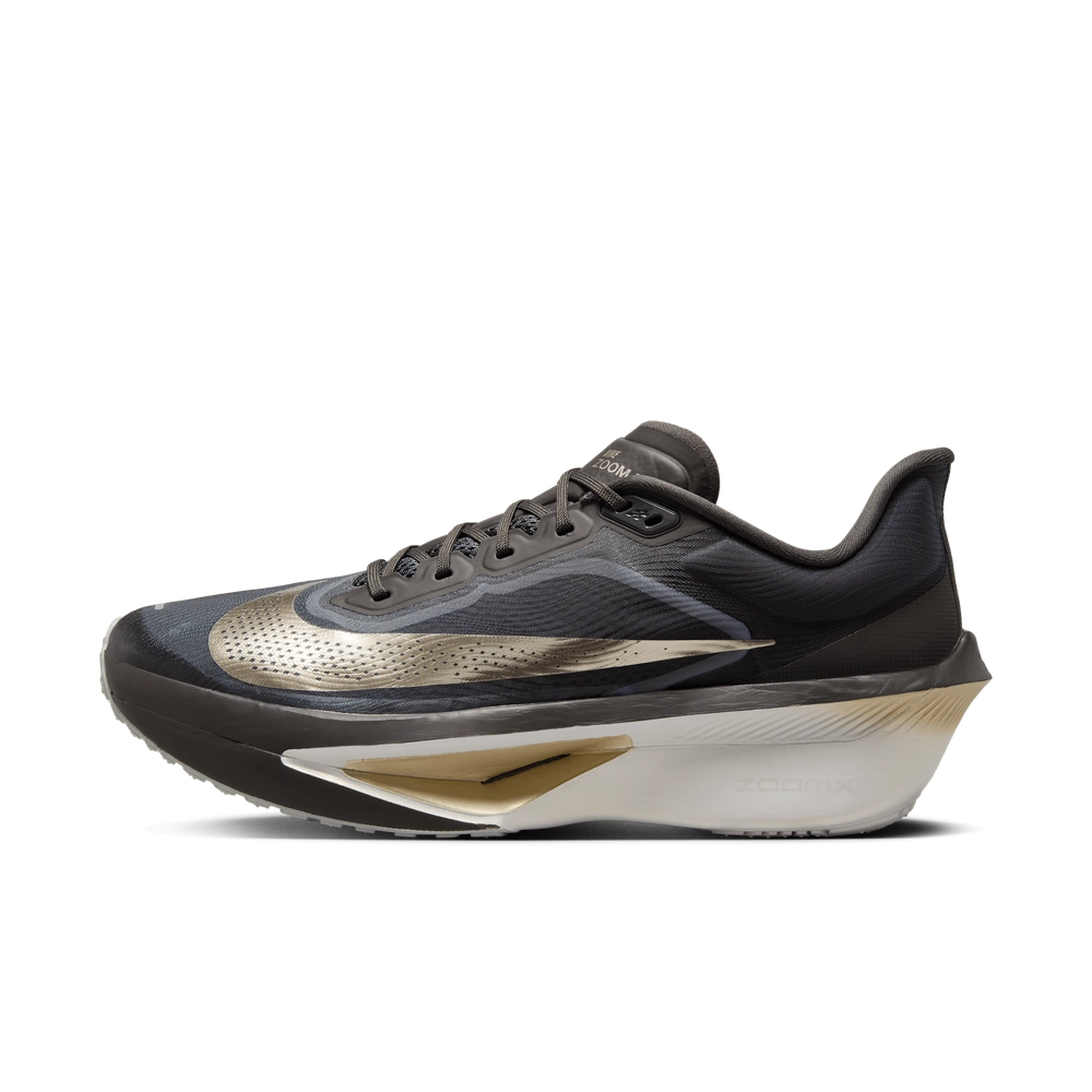 191514_Nike-Zoom-Fly-6_JAKOB-INGEBRIGTSEN_HQ3043-200_img0