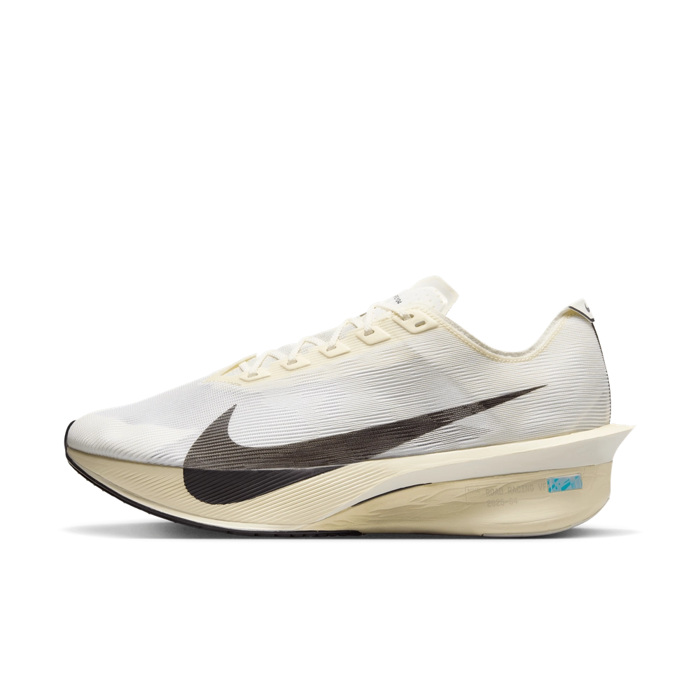 D3CAB1_Nike-Vaporfly-4_JAKOB-INGEBRIGTSEN_HV6107-100_img0