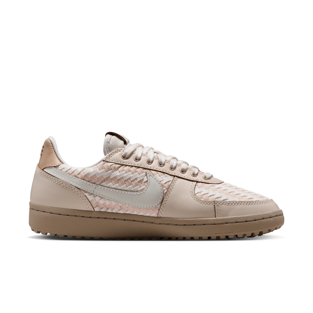 B6A496_Nike-Field-General-WMNS_WOVEN_IB8878-212_img2