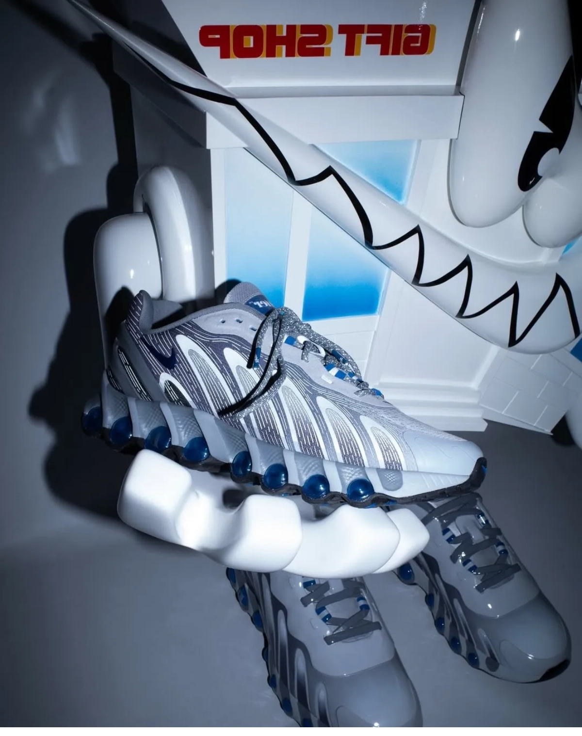 Better Gift Shop x Nike Air Max DN8 BETTER GIFT SHOP