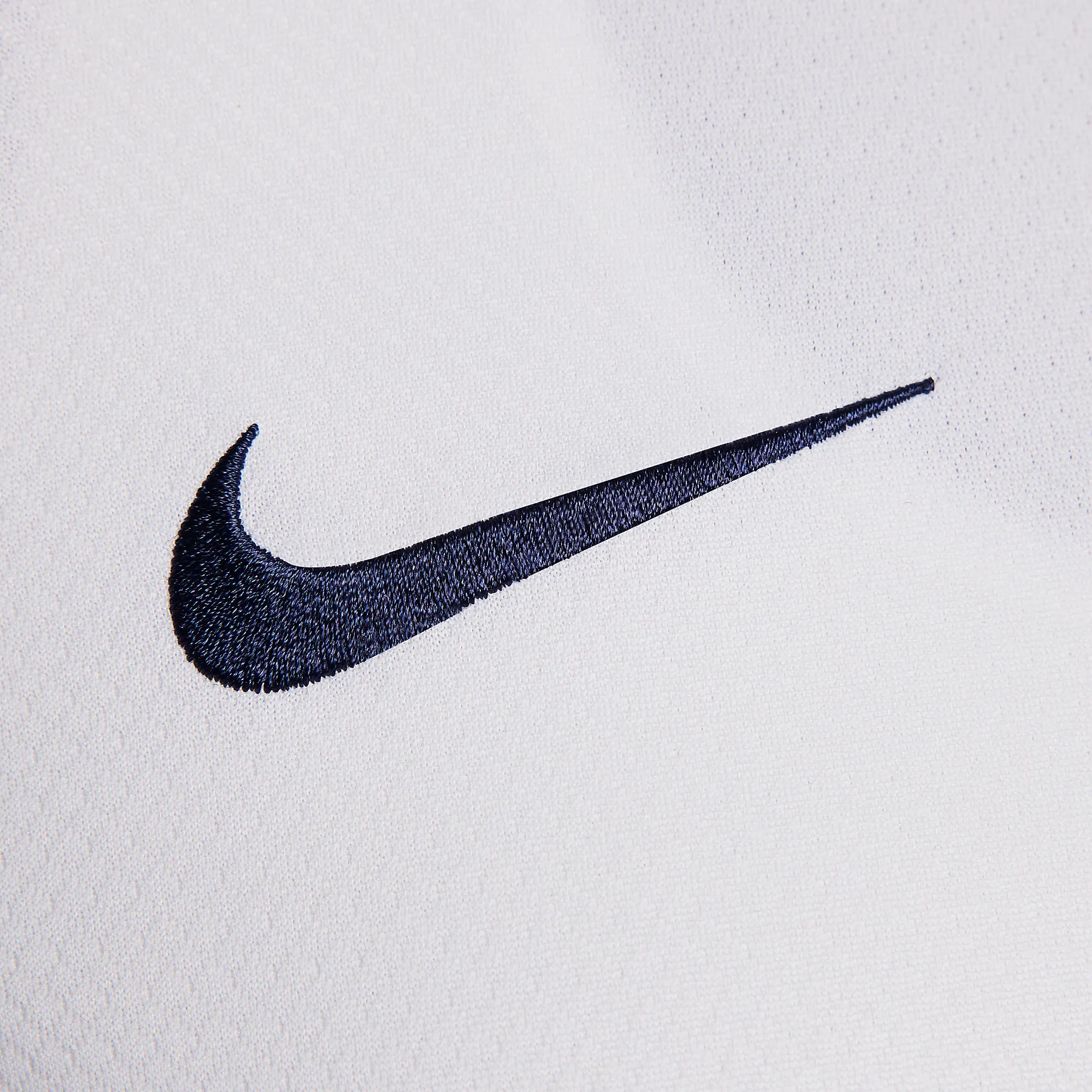 273151_Nike-Soccer-Replica-Jersey-202425-WMNS_PSG-STADIUM-AWAY_FN8972-101_img3