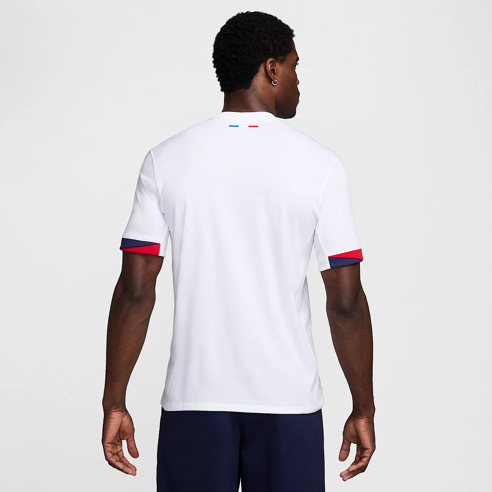 CA0635_Nike-Soccer-Replica-Jersey-202425-WMNS_PSG-STADIUM-AWAY_FN8781-101_img1
