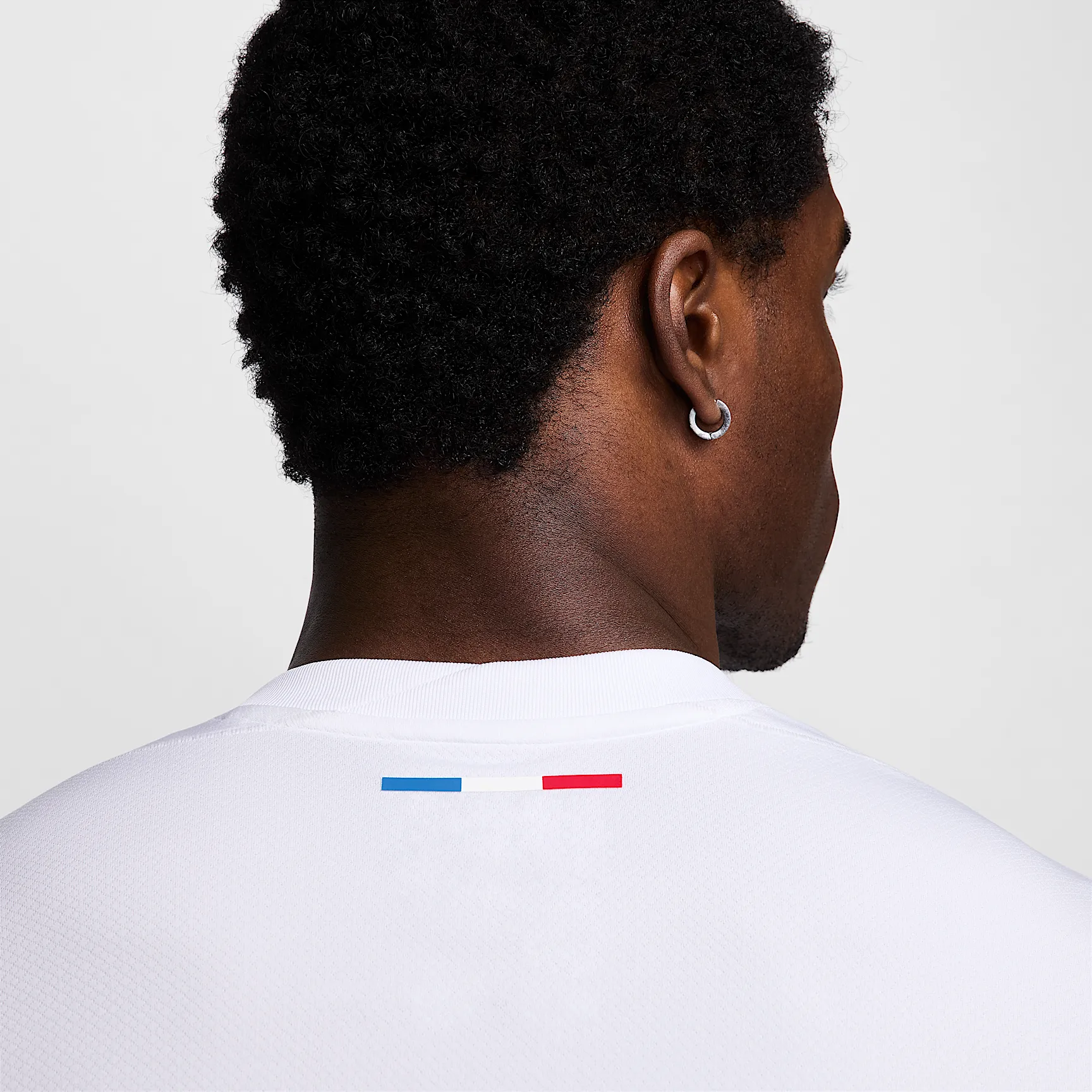 CA0635_Nike-Soccer-Replica-Jersey-202425-WMNS_PSG-STADIUM-AWAY_FN8781-101_img5