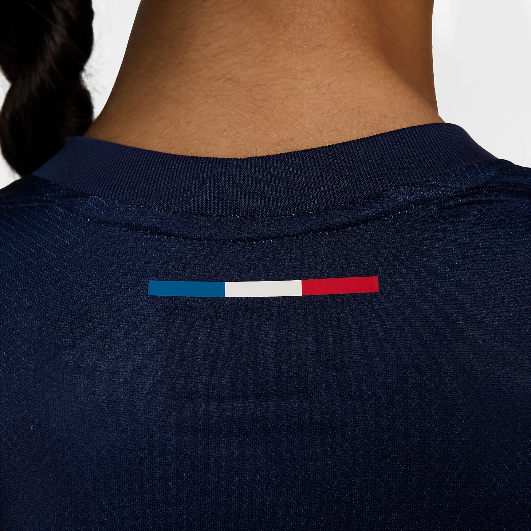 1E2747_Nike-Soccer-Replica-Jersey-202425-WMNS_PSG-STADIUM-HOME_FN8985-411_img5