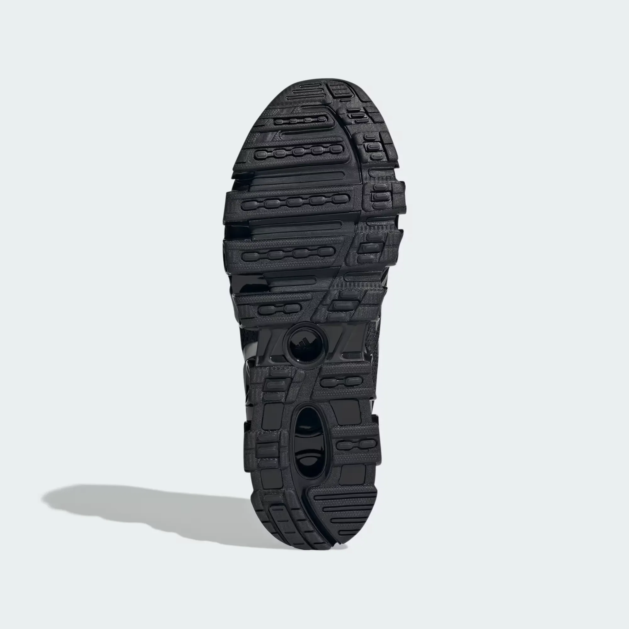 000000_adidas-Mega-Ghostride_CORE-BLACK_JQ0553_img1