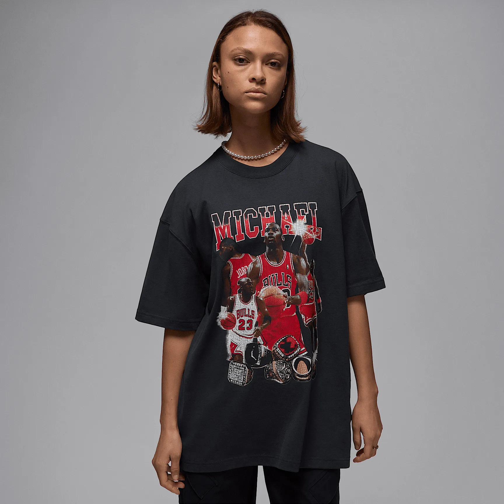 000000_Jordan-Oversized-Graphic-T-Shirt-WMNS_OFF-NOIR_HJ0190-045_img0