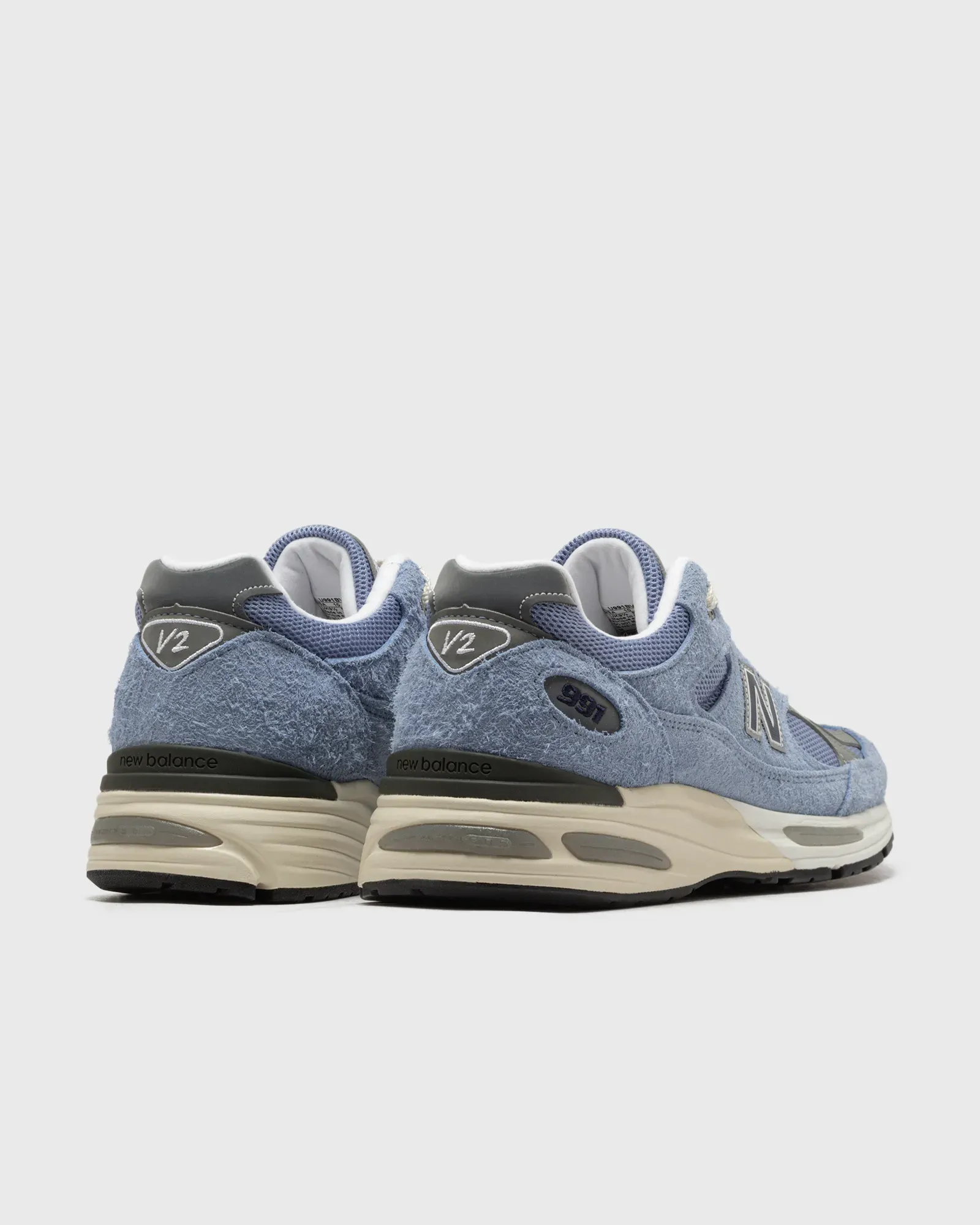 8892A7_New-Balance-991_CELESTIAL-BLUE_U991BV2_img2