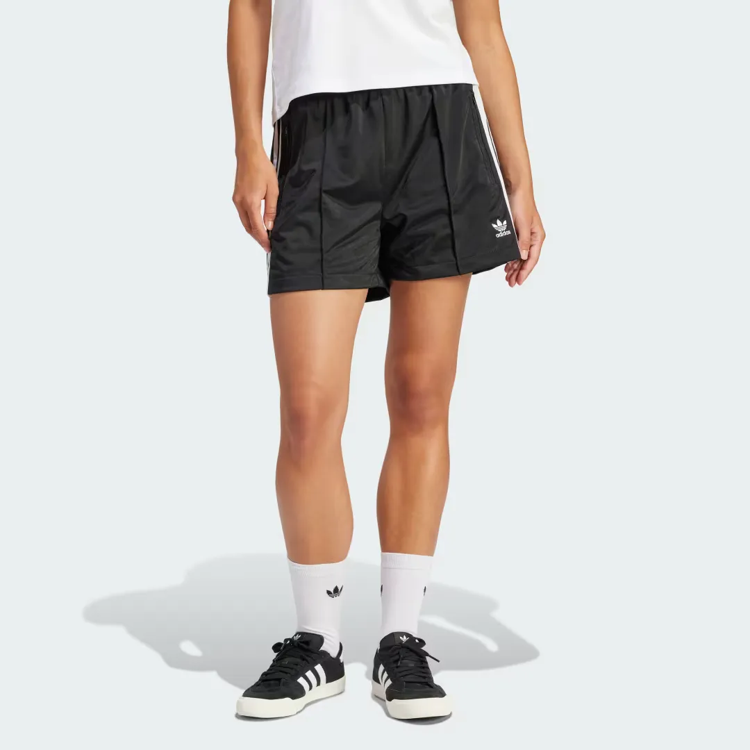 1F1F1F_adidas-Adicolor-Firebird-Short-WMNS_BLACK_IU2425_img2