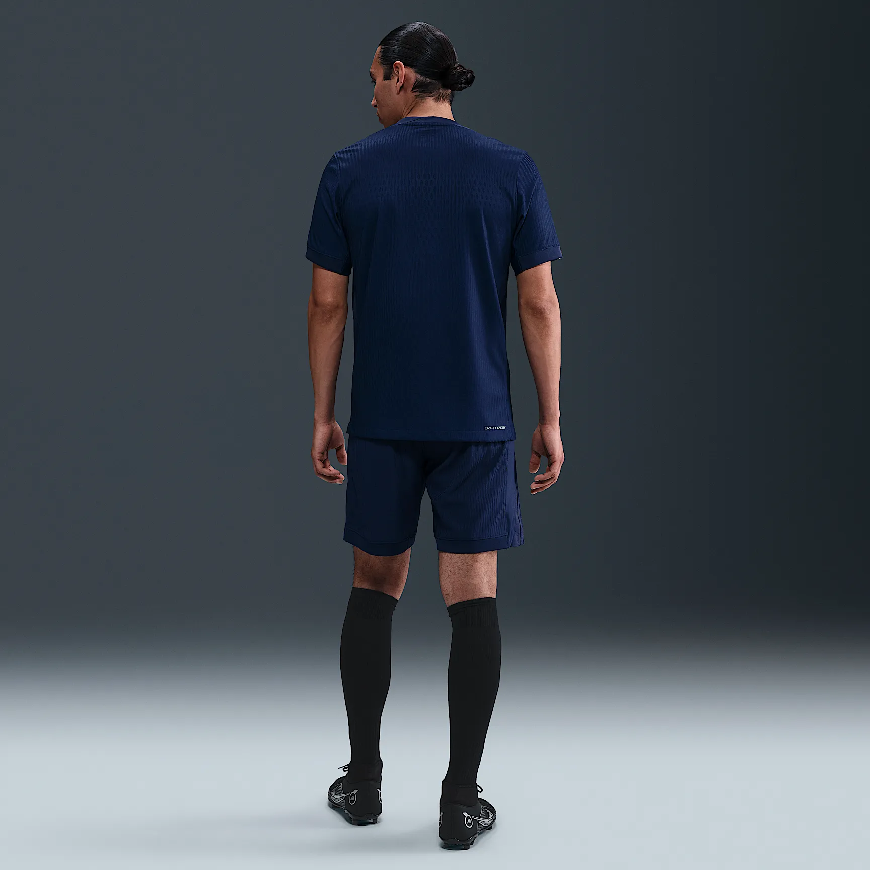 08152B_Nike-Jersey-Dri-Fit-ADV-202526_PSG-MATCH-HOME_HJ4547-411_img4