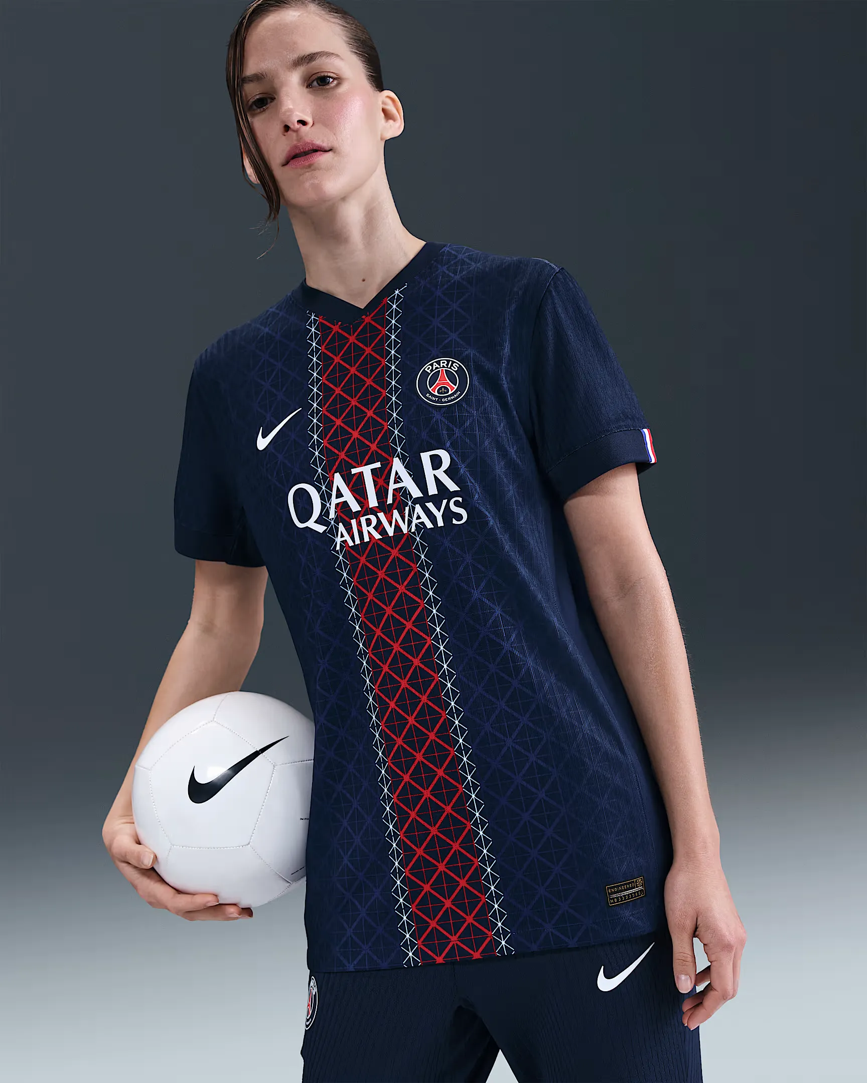 253453_Nike-Authentic-Jersey-Dri-Fit-ADV-202526-WMNS_PSG-MATCH-HOME_HJ5074-411_img0