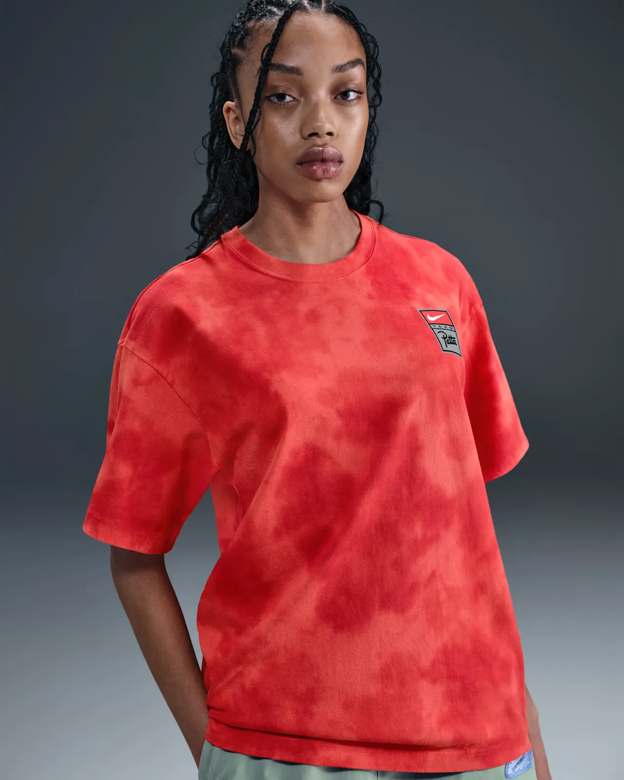 EC3C3A_Patta-x-Nike-T-Shirt_RUSH-RED_HQ3907-612_img4