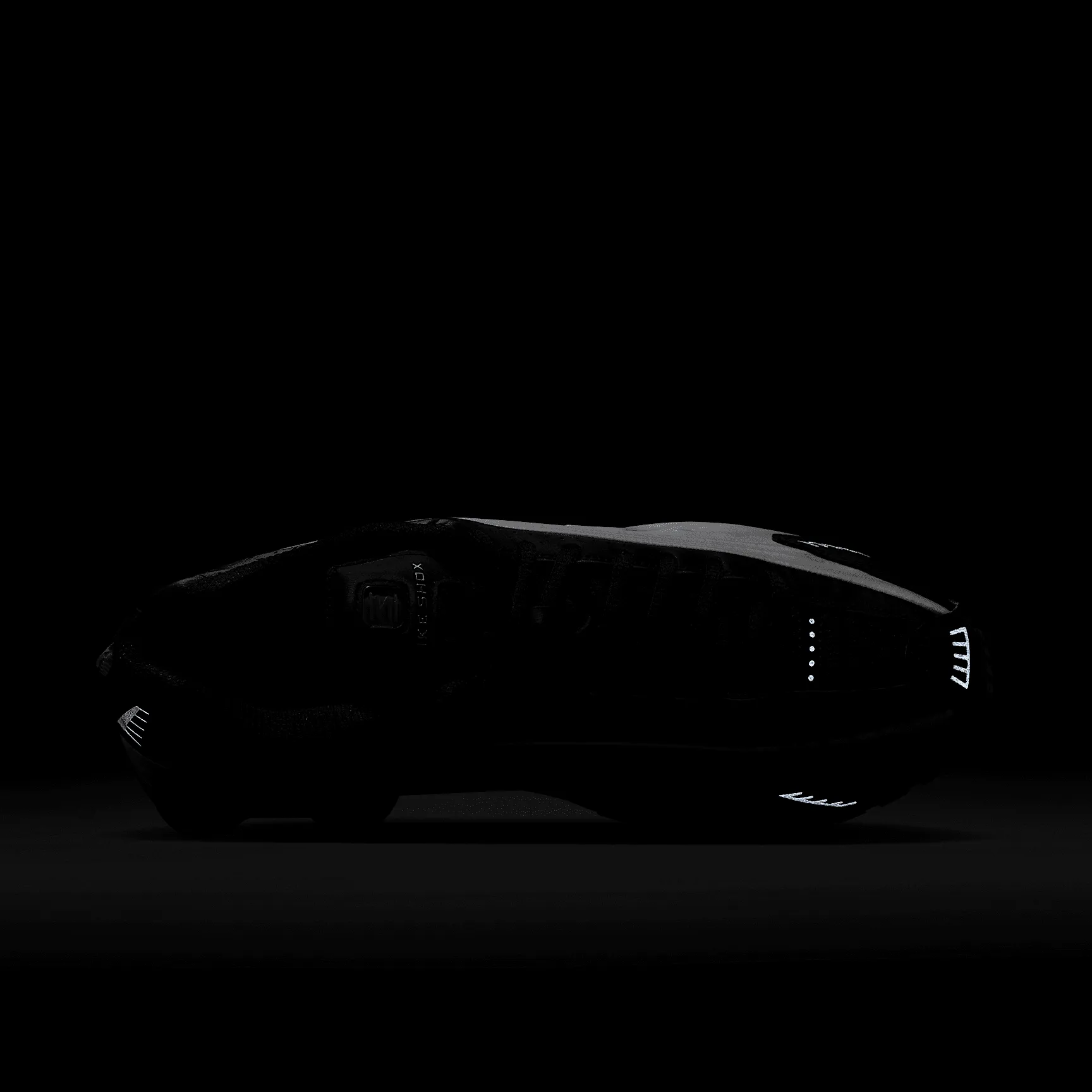 000000_Nike-Shox-R4_BRIGHT-MANDARIN_HQ1988-003_img8