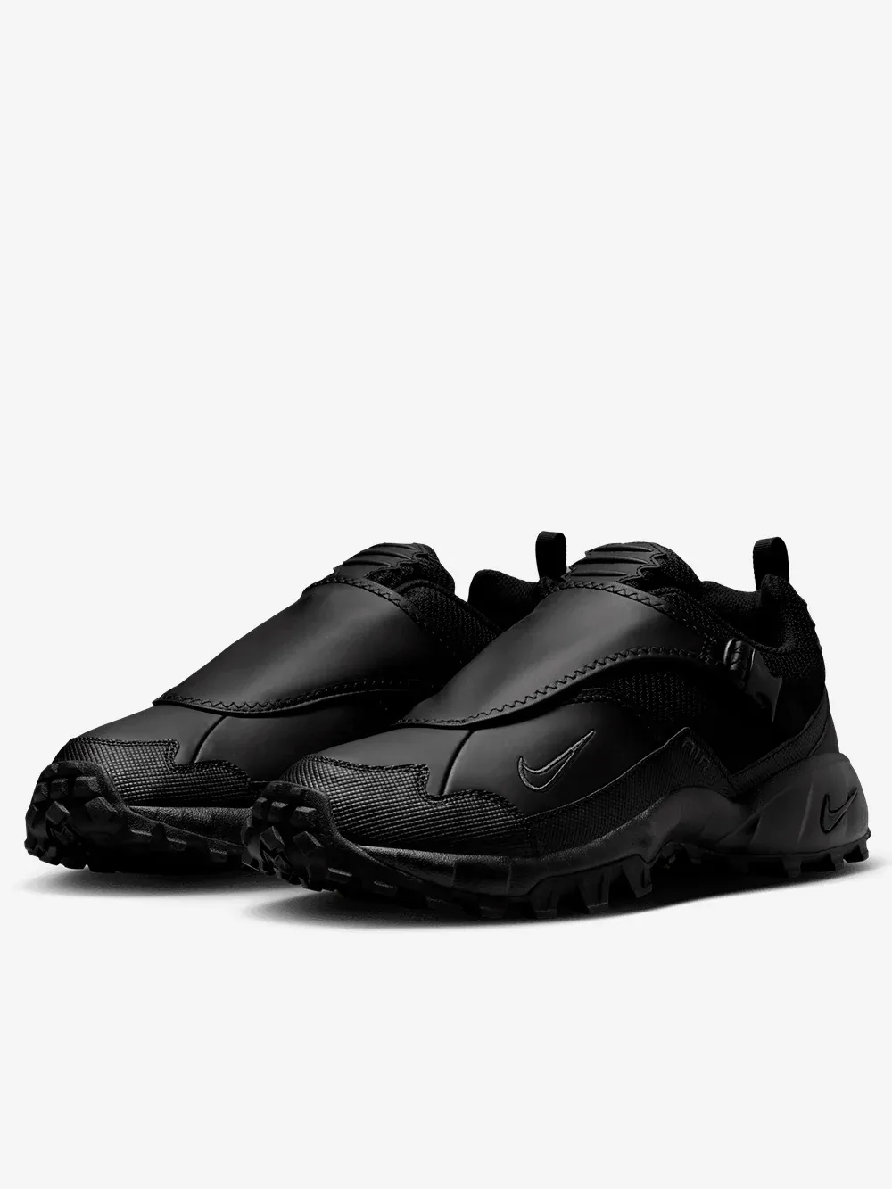 000000_Nike-ACG-Air-Phassad_TRIPLE-BLACK_HM7133-002_img0