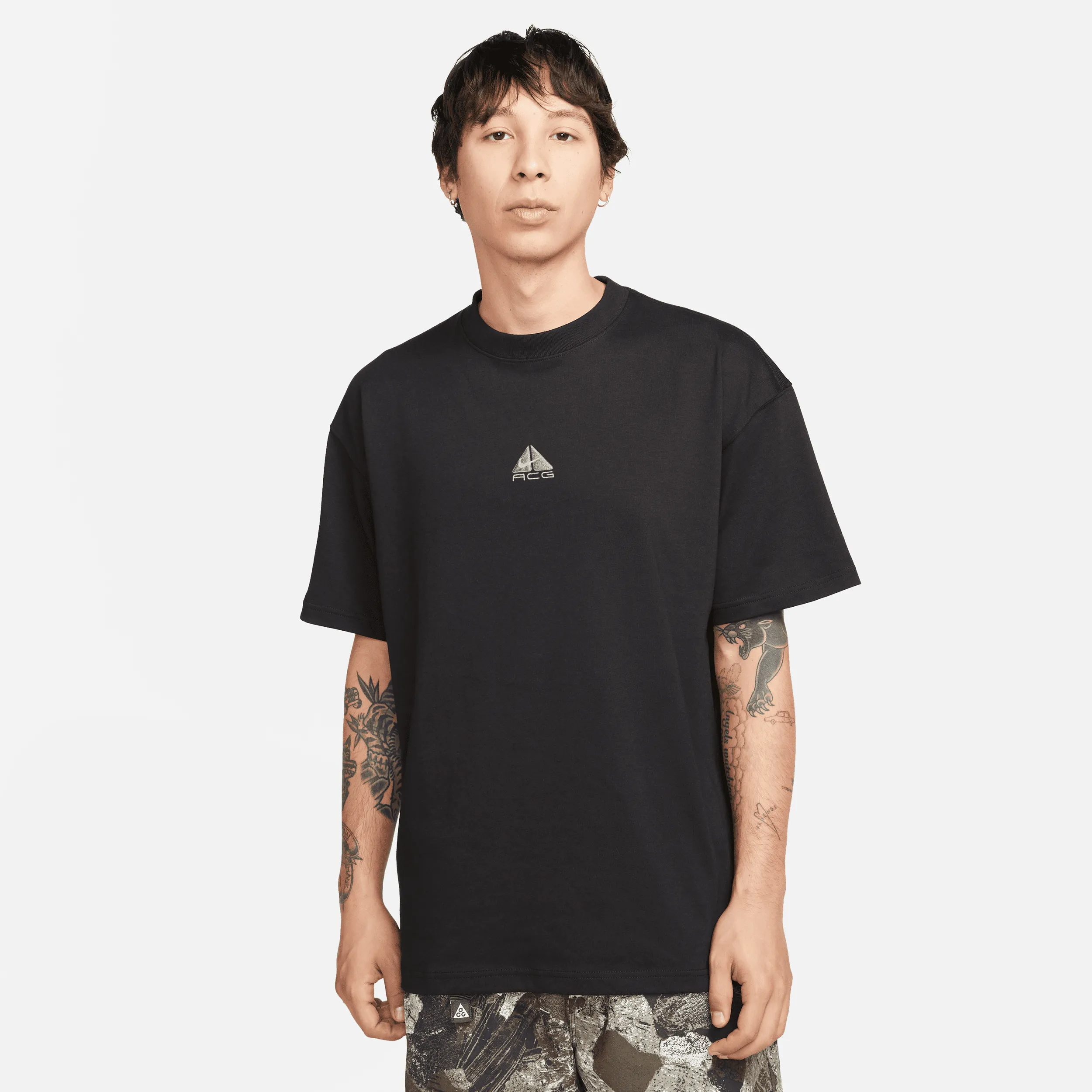 1F1F1F_Nike-ACG-T-Shirt_BLACK_DQ1815-011_img1