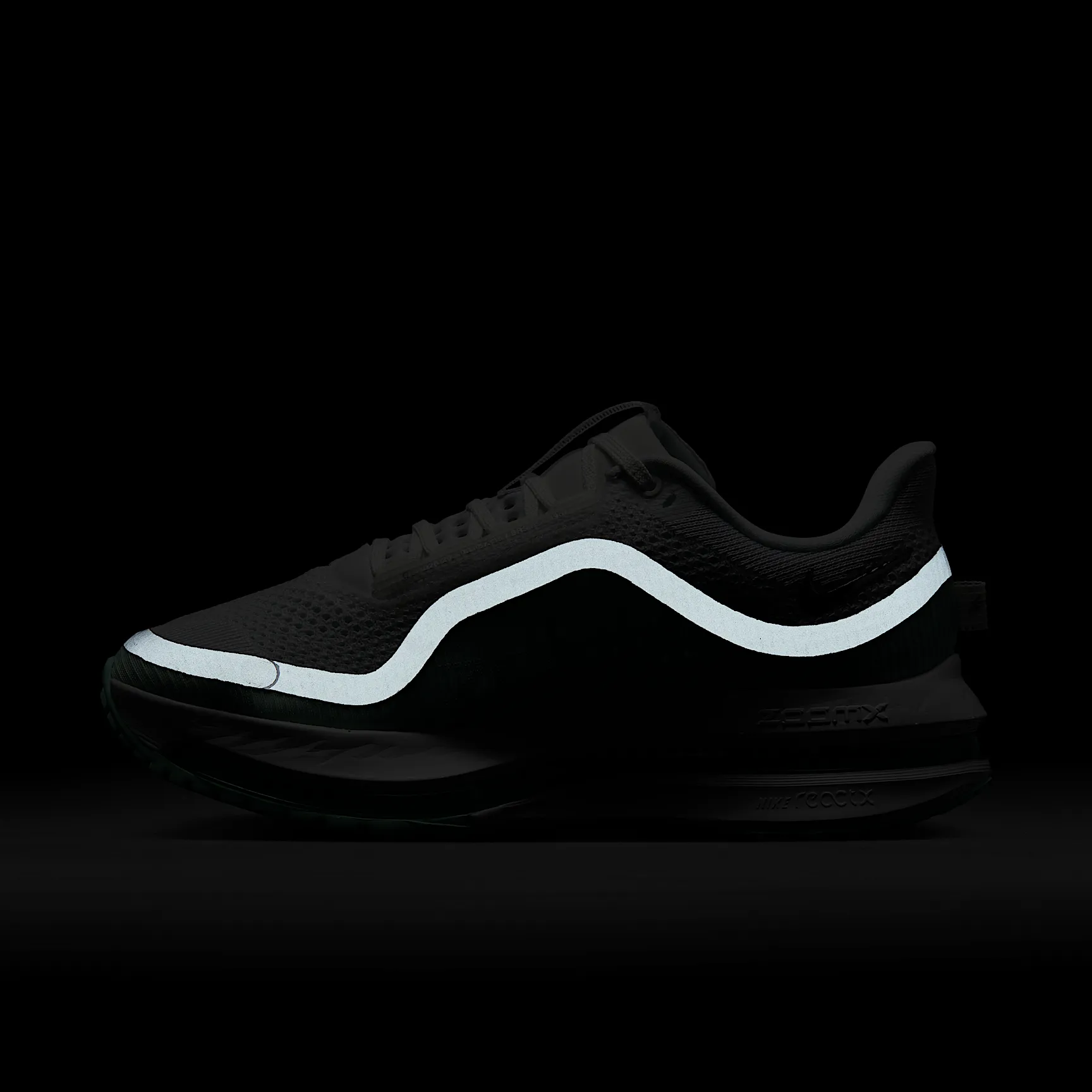 A9C7B6_Nike-Pegasus-Premium-WMNS_WHITE-MINT-FOAM_HQ2593-103_img11