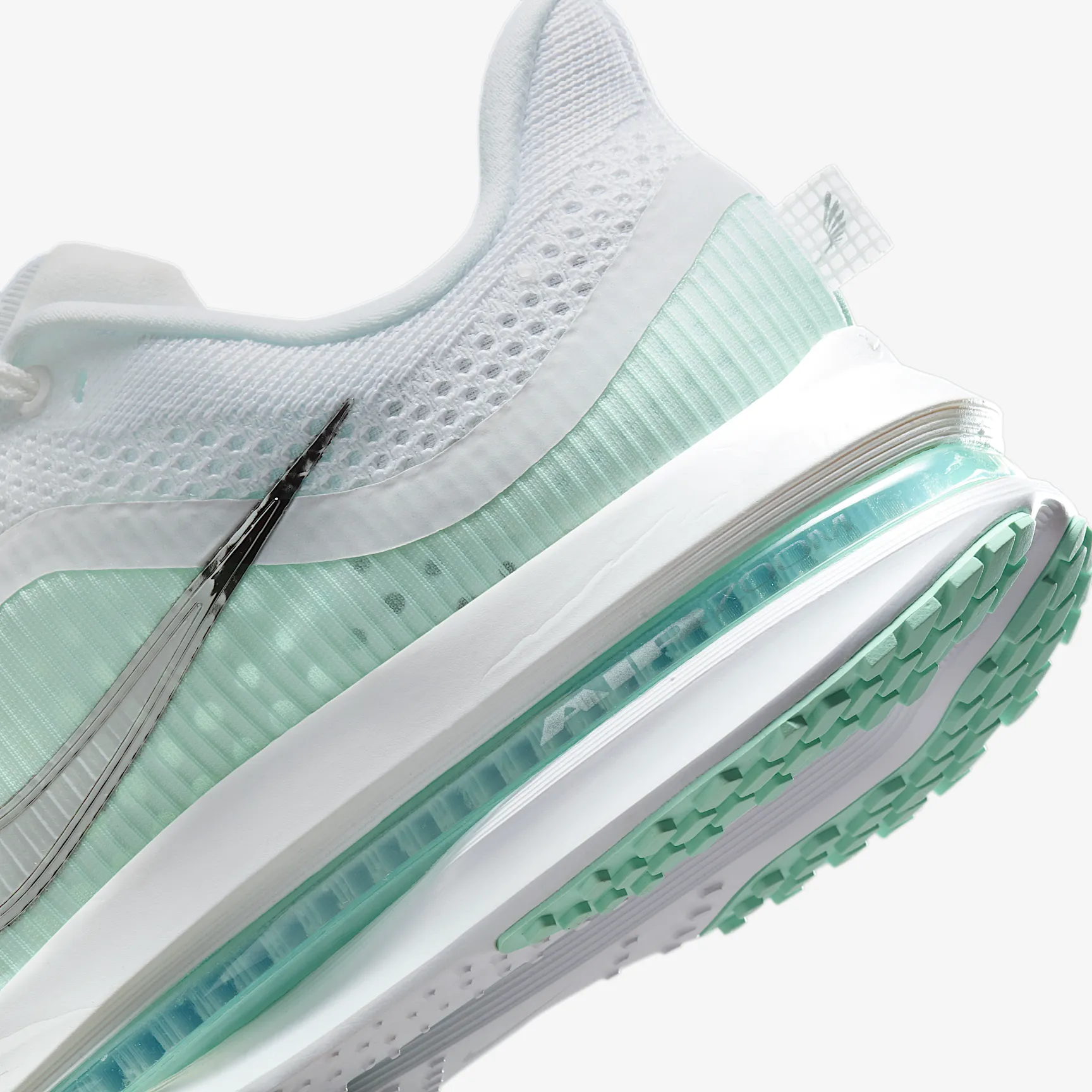 A9C7B6_Nike-Pegasus-Premium-WMNS_WHITE-MINT-FOAM_HQ2593-103_img7