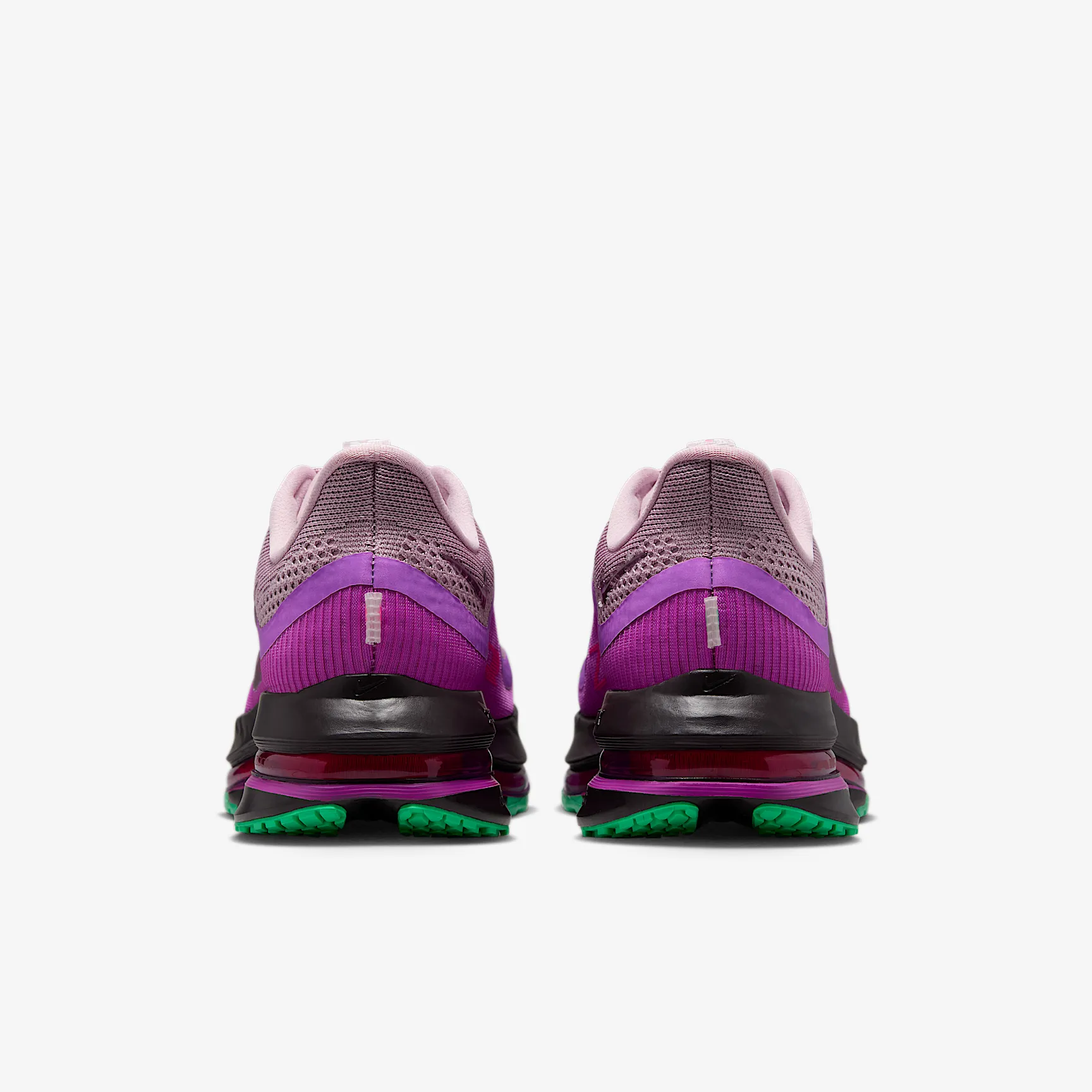 A45CBC_Faith-Kipyegon-x-Nike-Pegasus-Premium-WMNS_PLUM-CHALK_II0602-500_img5