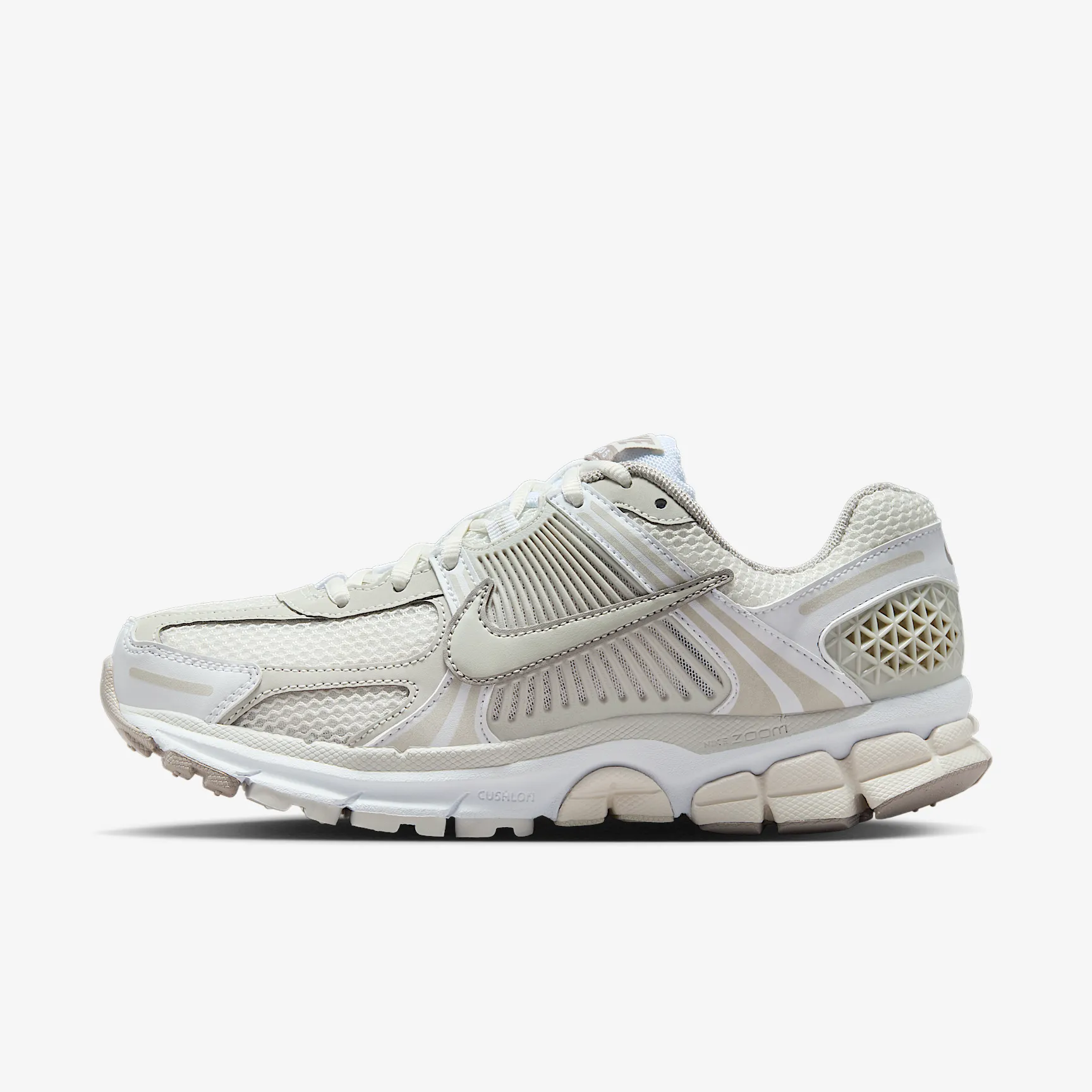 B1AEA9_Nike-Zoom-Vomero-5_LIGHT-BONE_FJ2028-107_img0