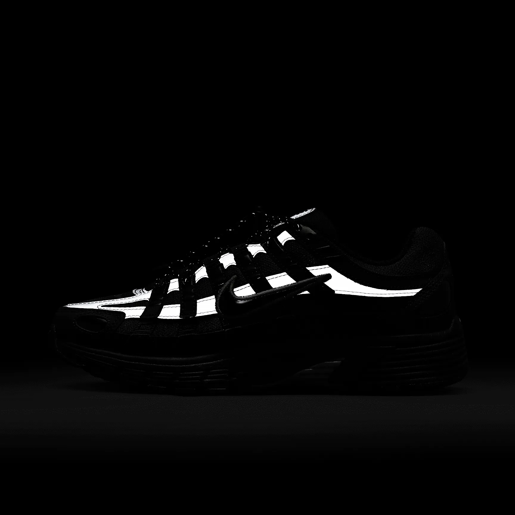 000000_Nike-P-6000_ANTHRACITE-HIGH-VOLTAGE_FV0943-001_img8