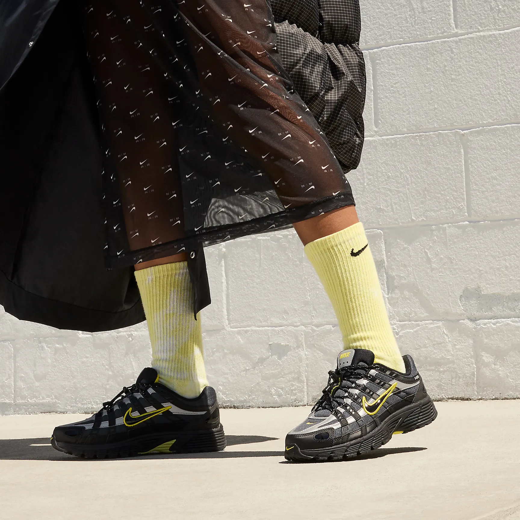 000000_Nike-P-6000_ANTHRACITE-HIGH-VOLTAGE_FV0943-001_img9